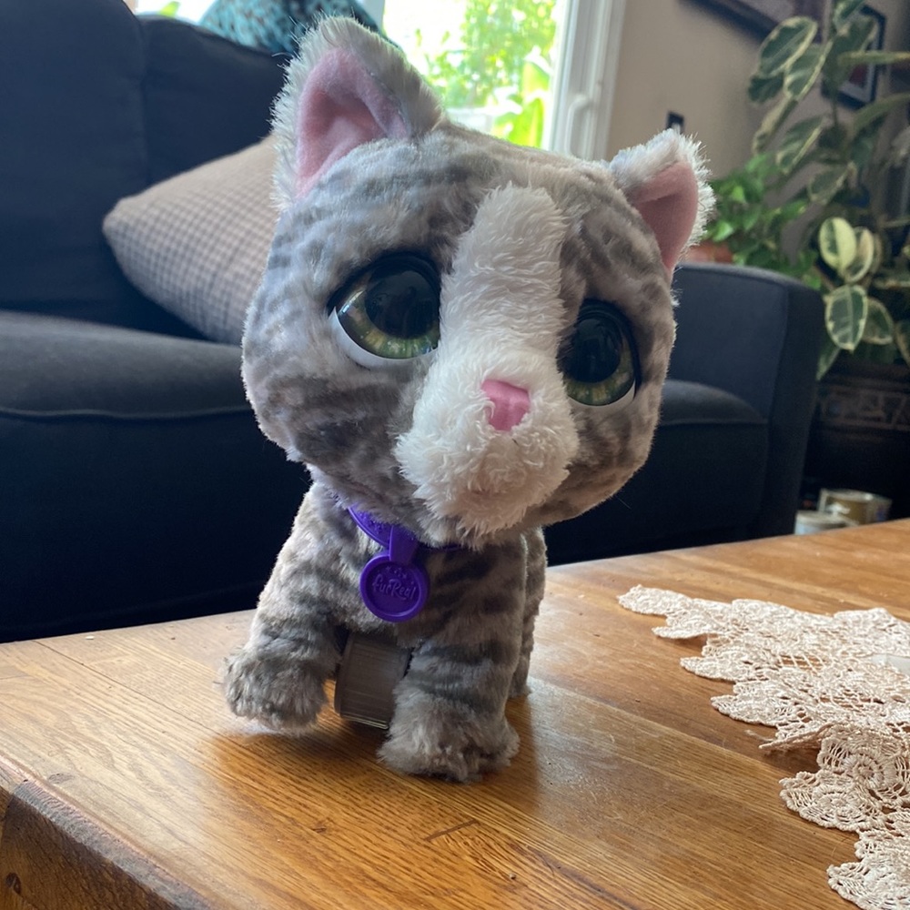 Fur real Musical Cat toys